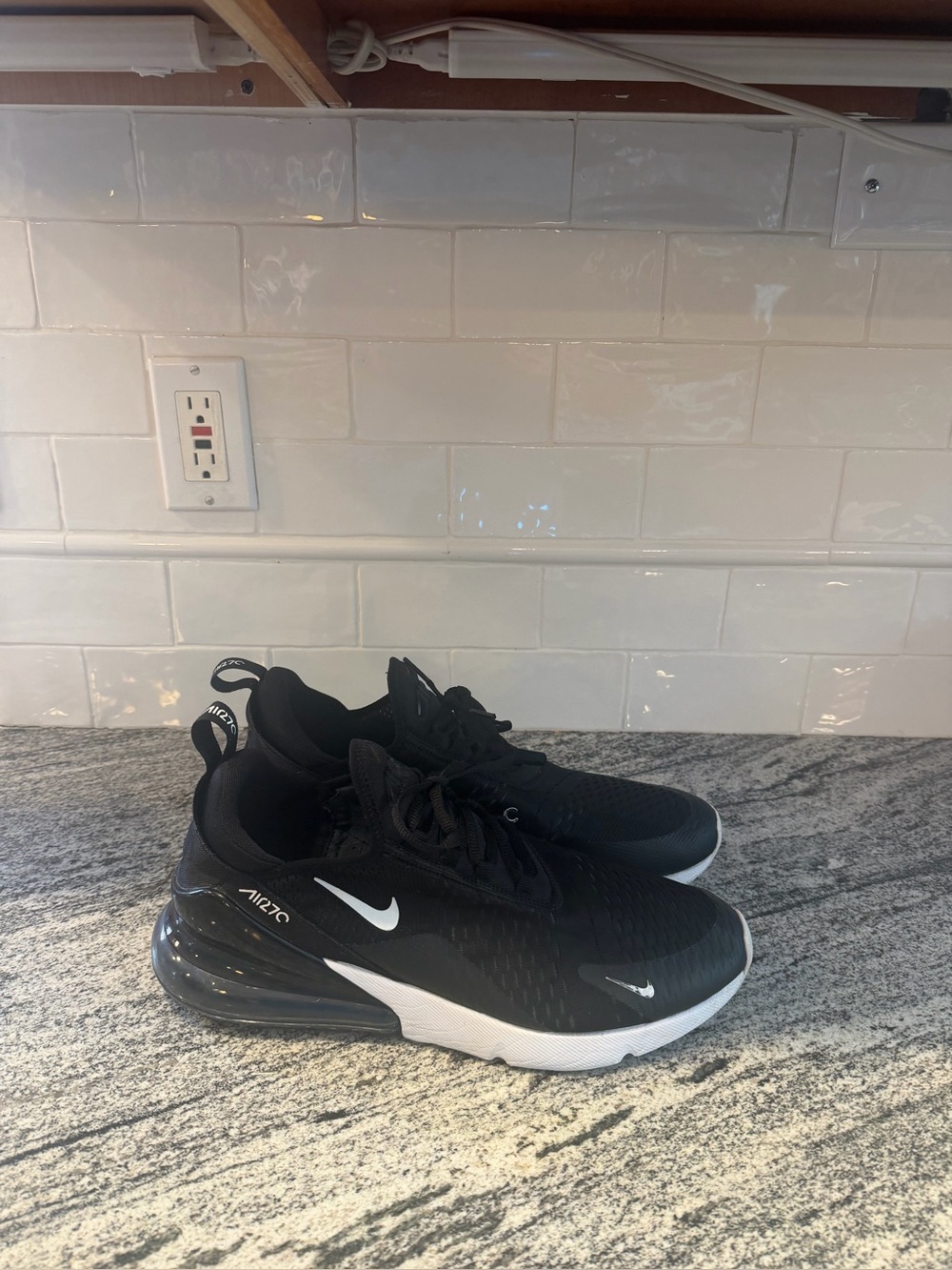Mens Nike Air Max 270 Black White Anthracite AH8050-002 Size 12